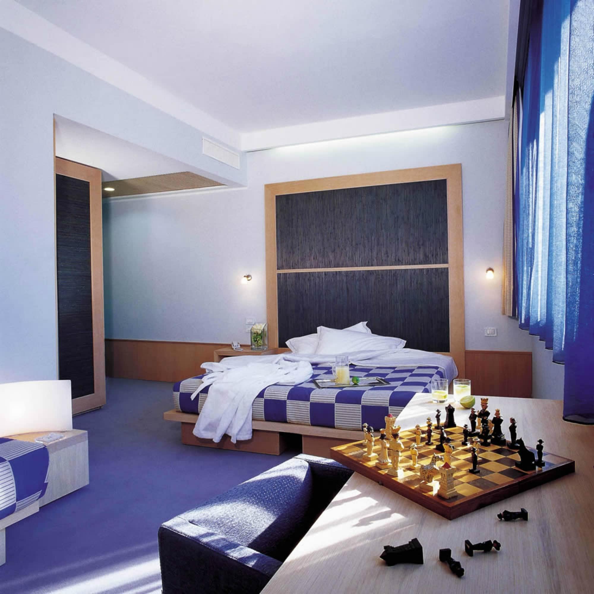 Methis & Hotel